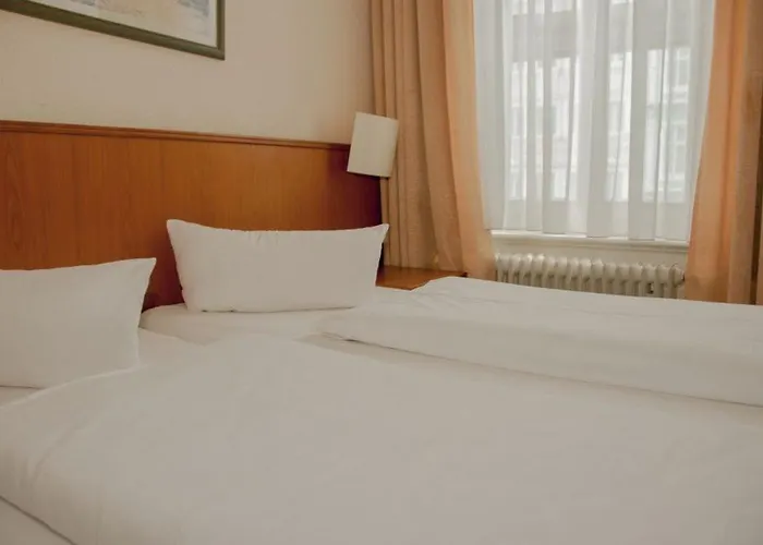 Terminus Am Hauptbahnhof & Zob Hotel