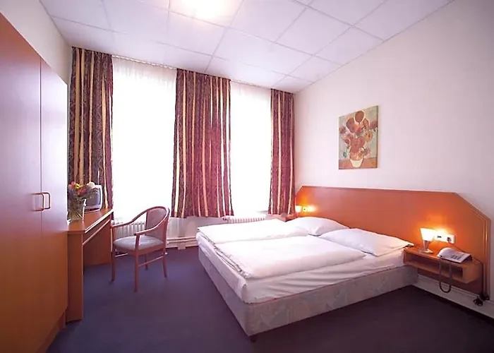 Terminus Am Hauptbahnhof & Zob Hotel